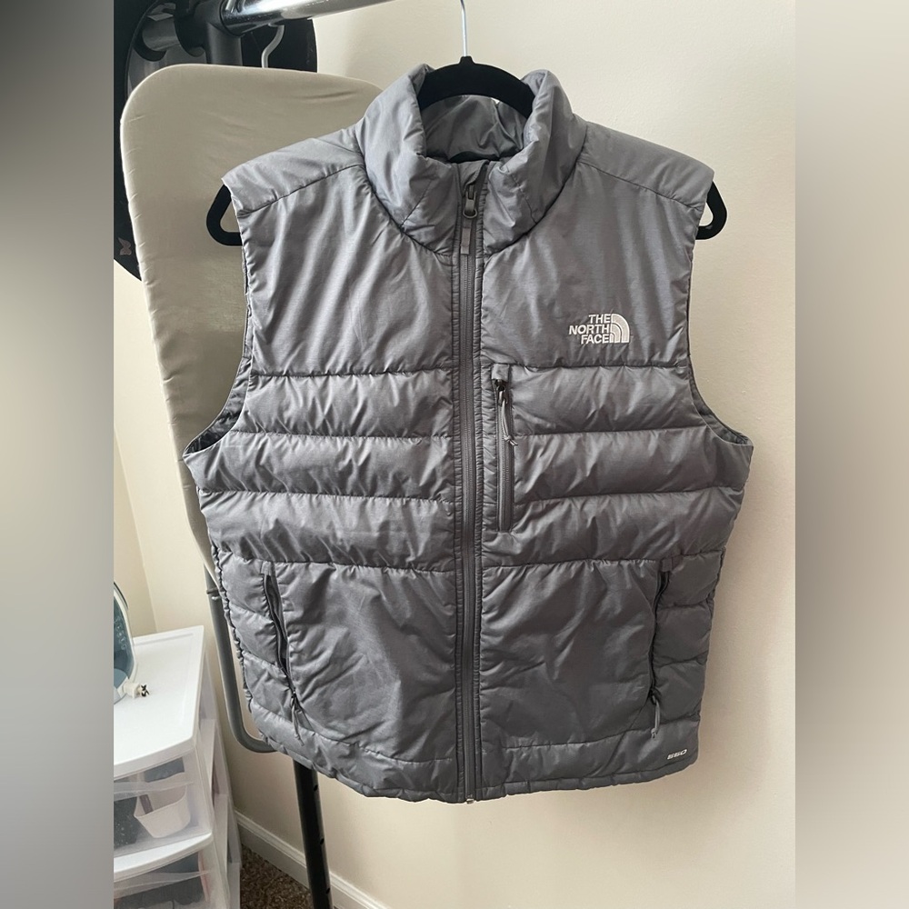 Men’s NorthFace Vest